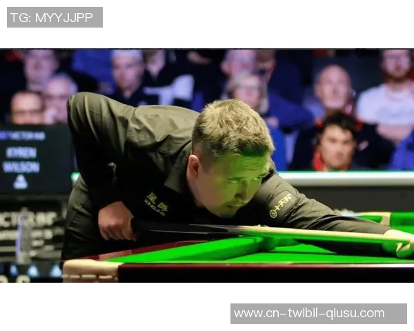 斯诺克冠中冠四强发生，肖国栋遭巫师反转，希金斯不敌罗伯逊，半决赛路程